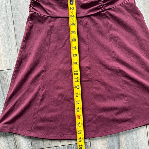 Athleta Skirt XS - Picture 2 of 4